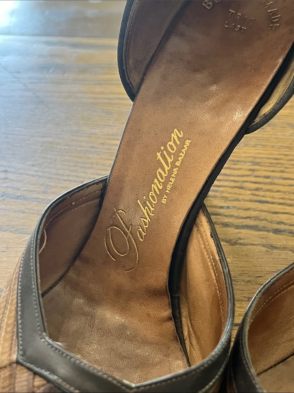 Vintage Lizard bench made Fashionation Brown Textured Pointed-Toe D'Orsay Heels - Picture 2 of 6